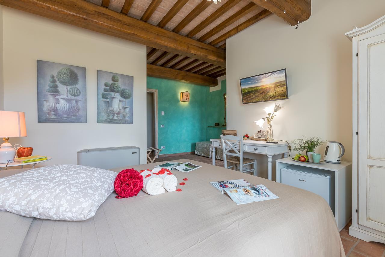 B&B Pietra A Padule Filettole Buitenkant foto