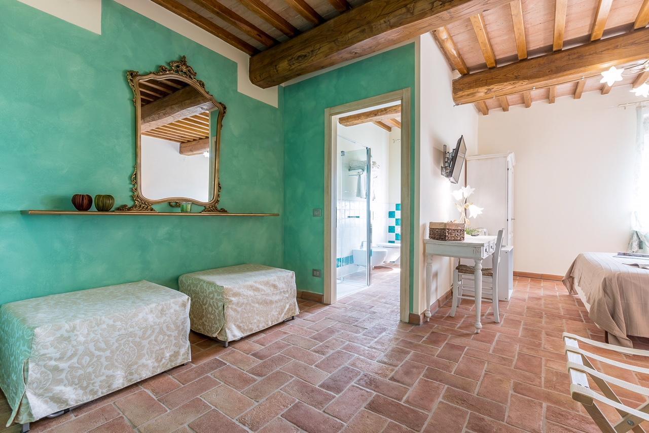 B&B Pietra A Padule Filettole Buitenkant foto