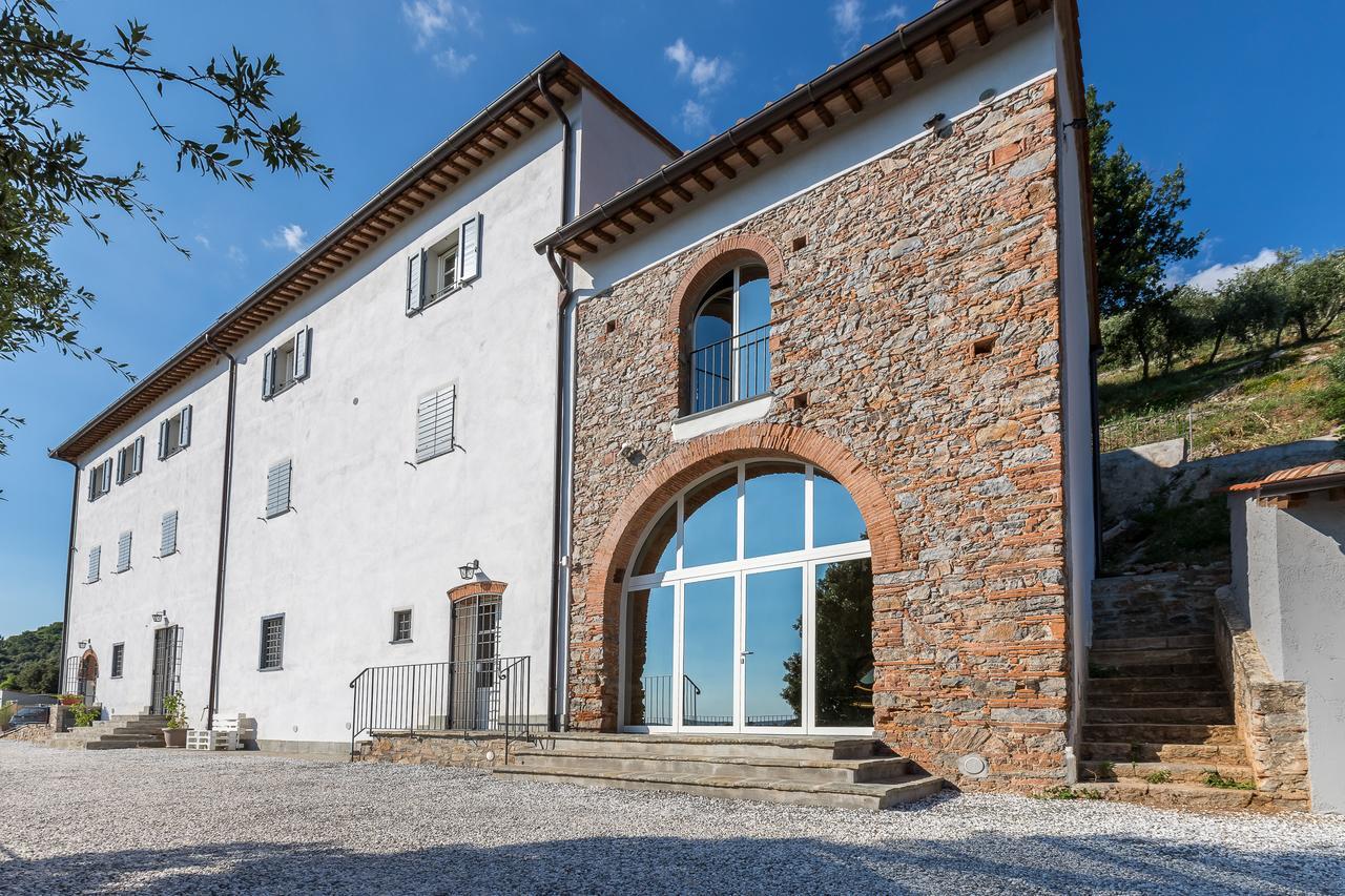 B&B Pietra A Padule Filettole Buitenkant foto